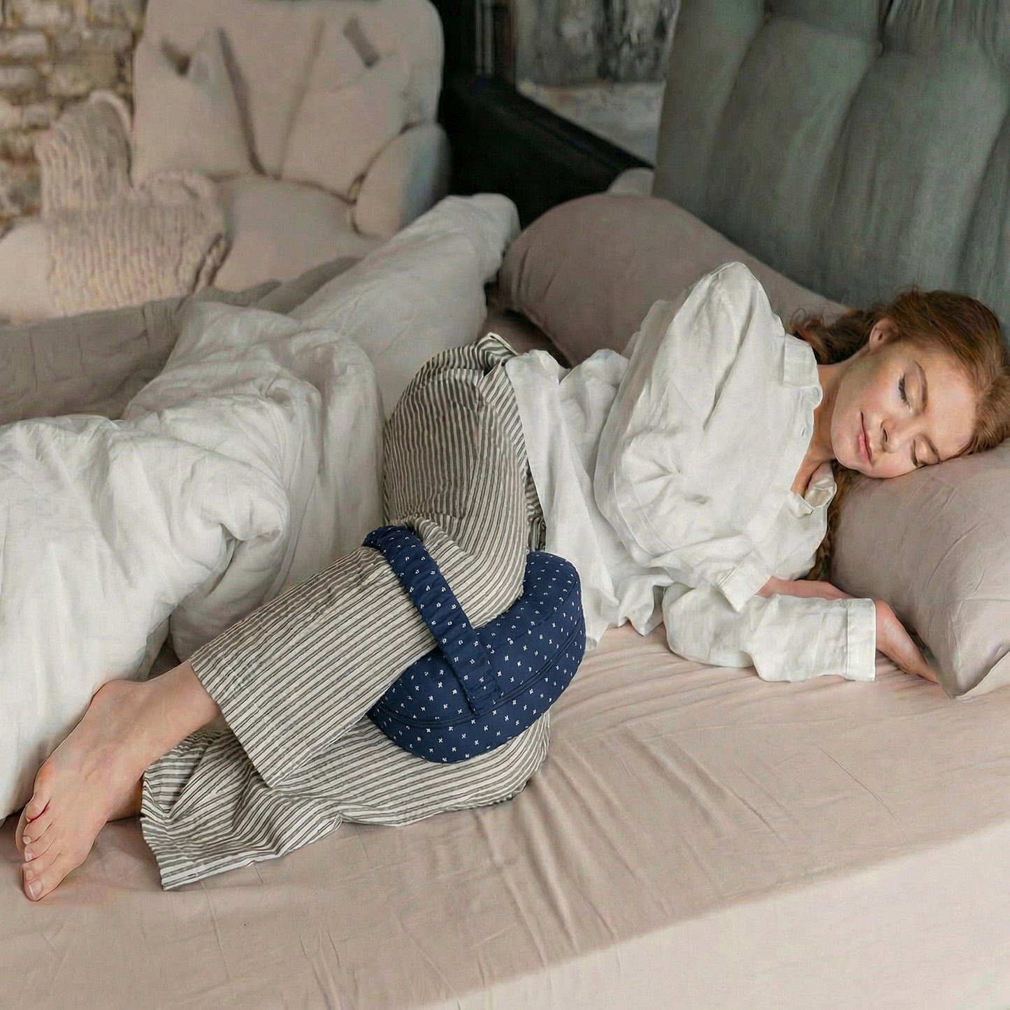 KnäKliniken, Knä Kudde – Sov Utan Stramande Rygg & Höft Smärtor